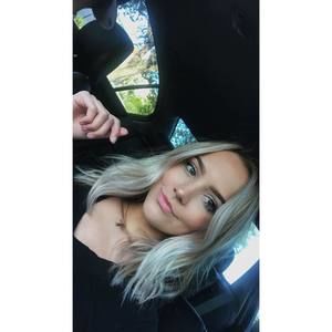 Meet your Posher, Mishaela